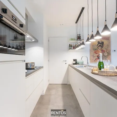 Pareloester - For 6 People Within Walking Distance Of The